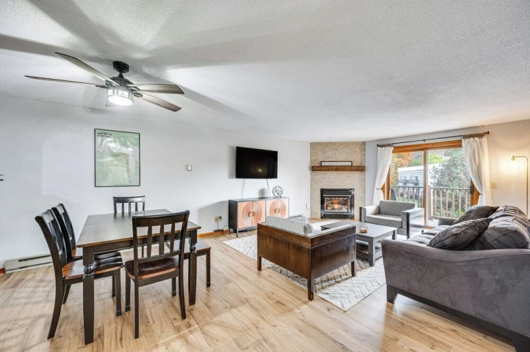 2 Bedrooms Apartment with balcony