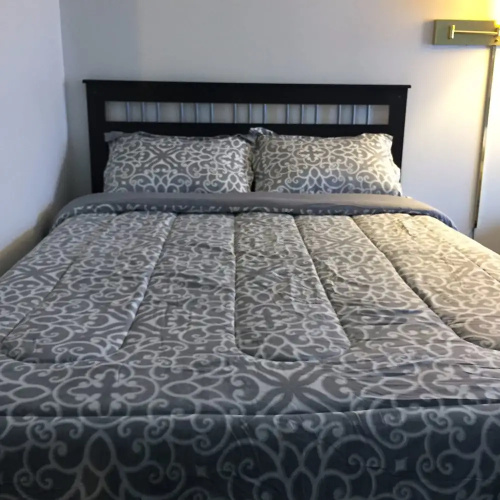 Kettle River Inn & Suites