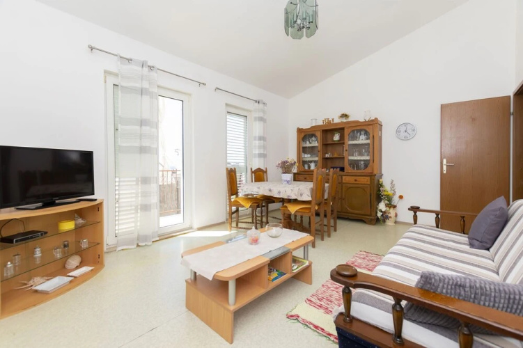 Apartment Raos