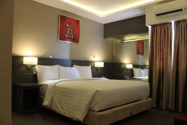 Biz Hotel Batam