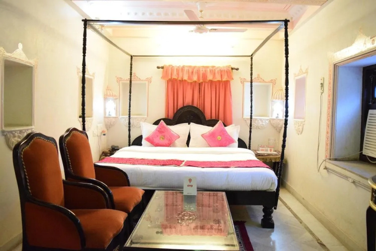 Shree Jagdish Mahal Heritage Hotel