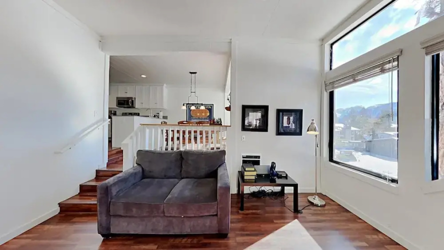513 2 Bedroom Home