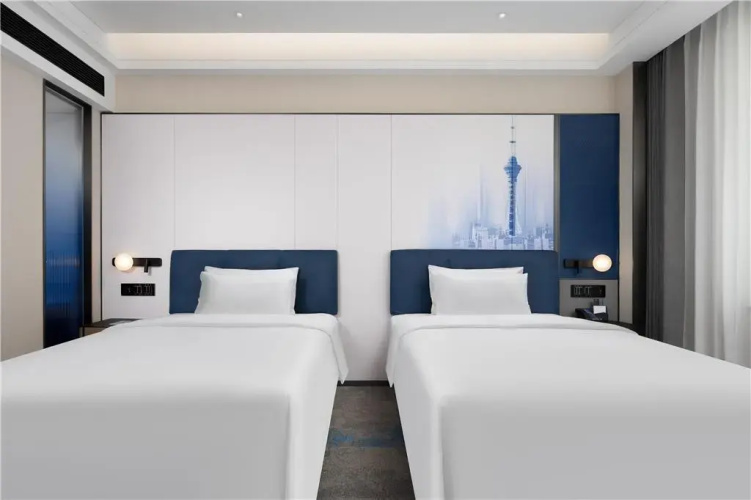 Hampton by Hilton Kuitun
