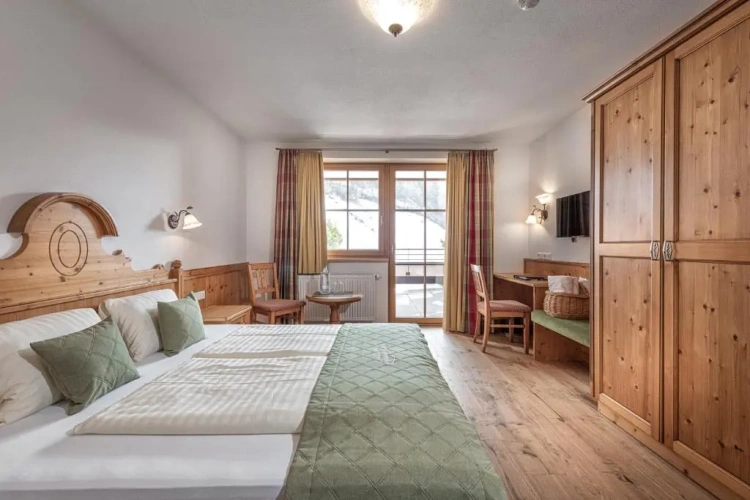 Standard Double room with balcony