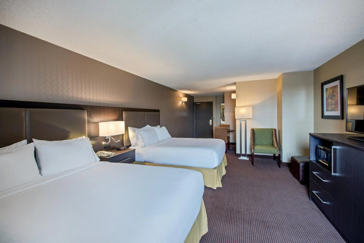 Quality Inn & Suites Regina Downtown