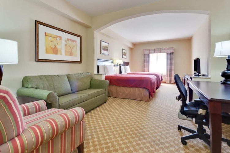 Quadruple Suite