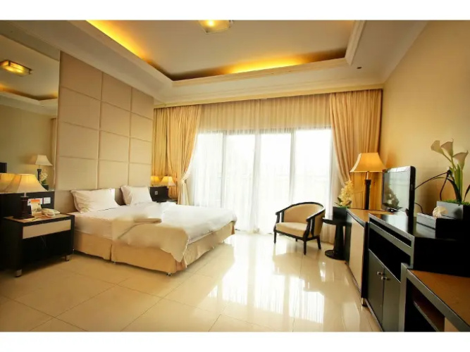 Hotel Davinci Cisarua
