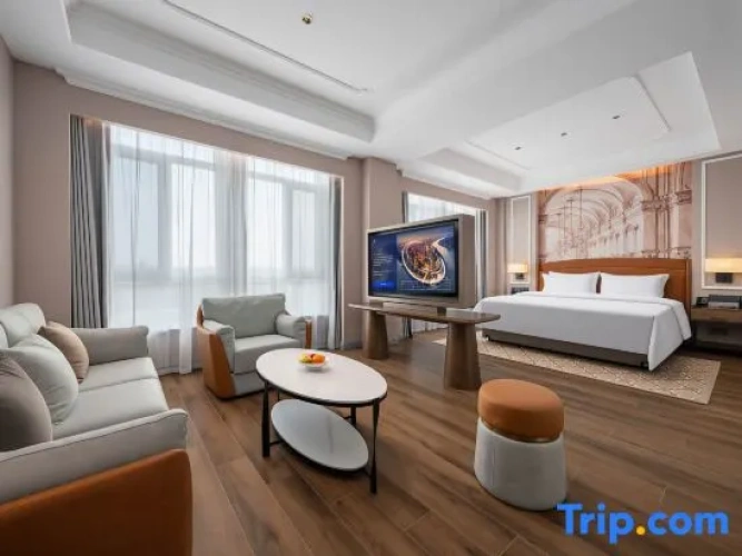 Deluxe Suite