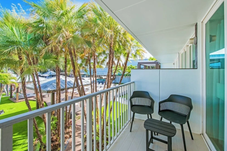 Premium Double room with pool view