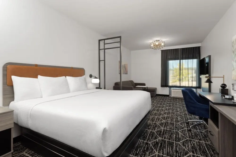 Double Suite