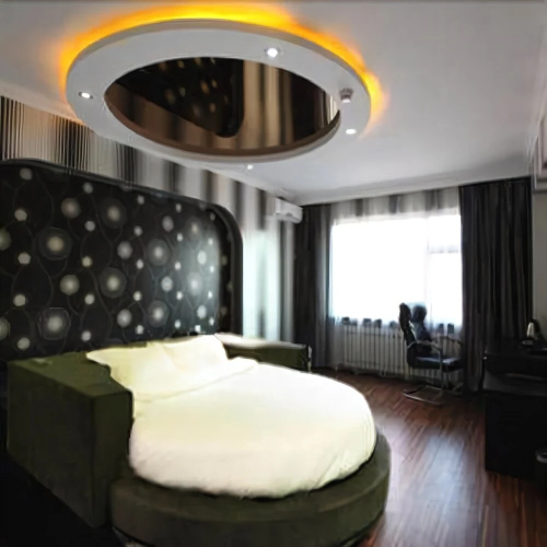 5CM Holiday Hotel