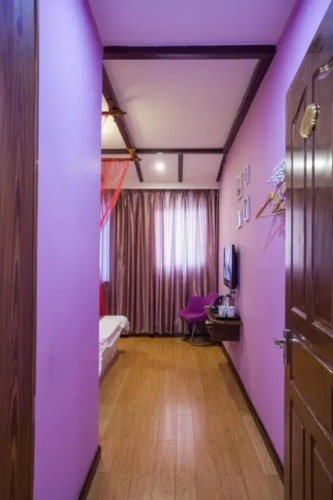 Wuzhen Times Town Theme Inn