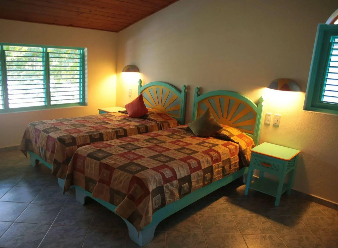 Las Palmas Residence