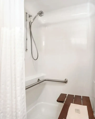 Deluxe Studio