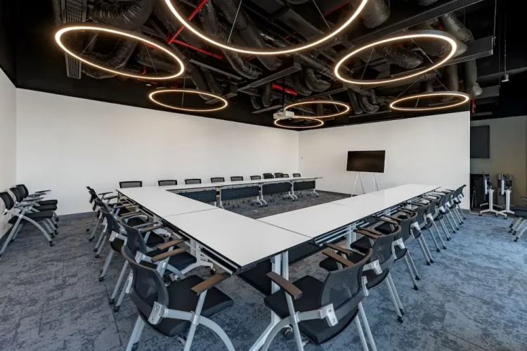 Wink Cantho Centre, Unscripted by Hyatt - 24 Hours stay