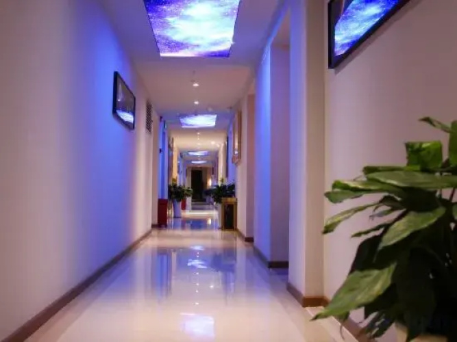 Chongqing Xiaochao Paradise Hotel