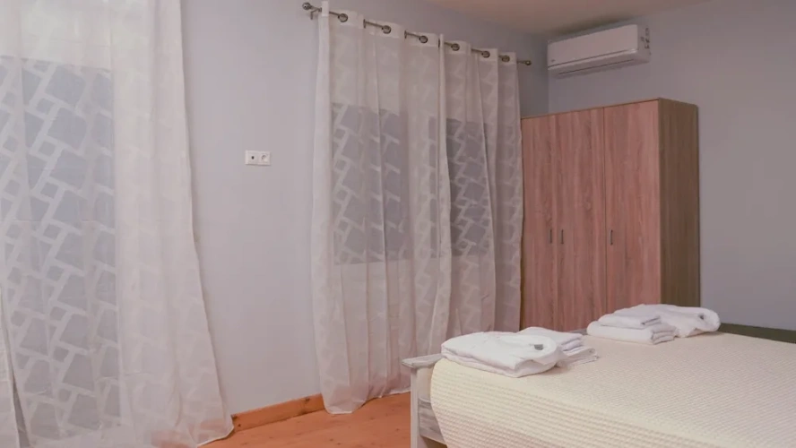 3 Bedrooms Comfort room oceanfront