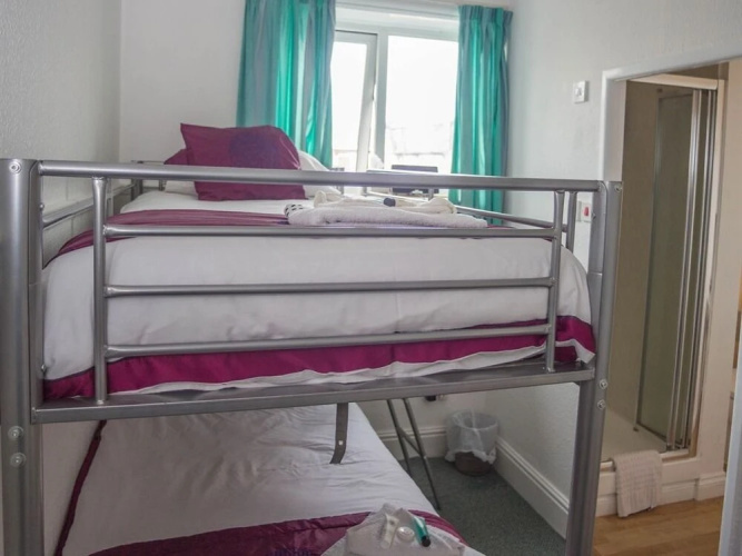 No 14 B&B