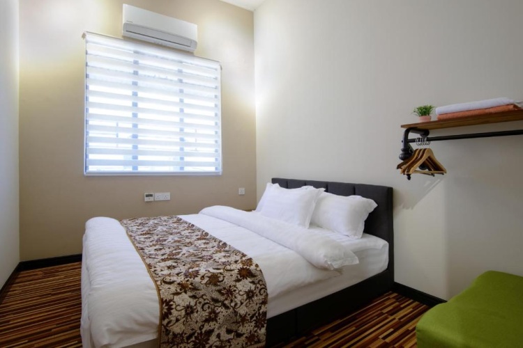 3 Bedrooms Cottage