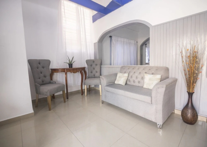 Caribbean Queen Hotel