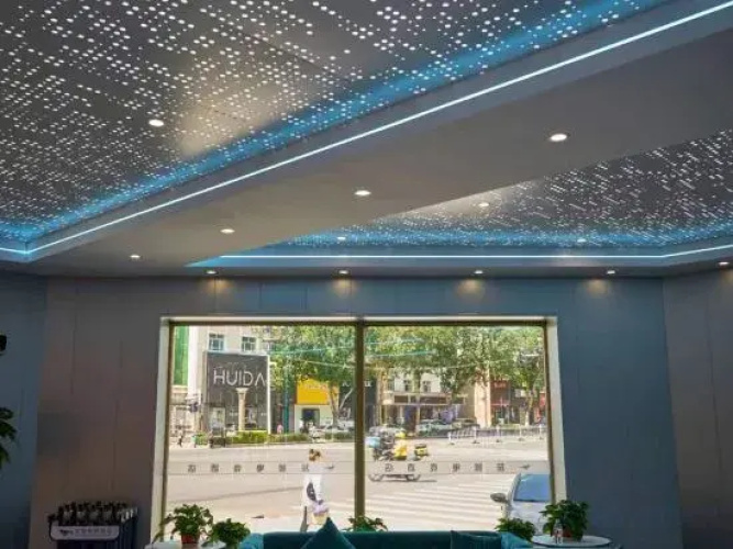 Wuchang Grey Whale E-sports Hotel