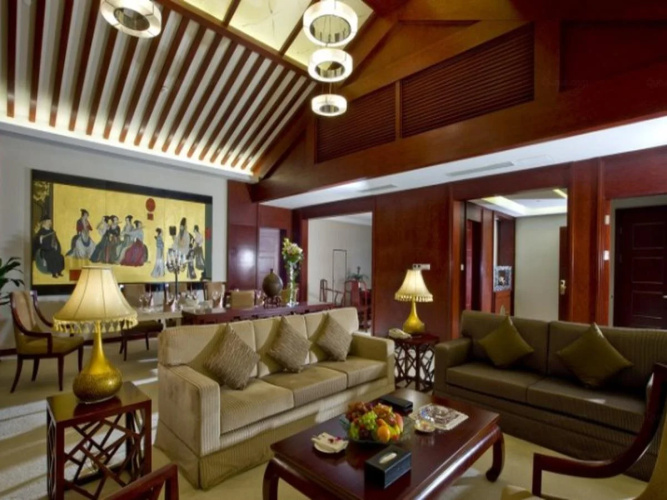Yixing Hotel
