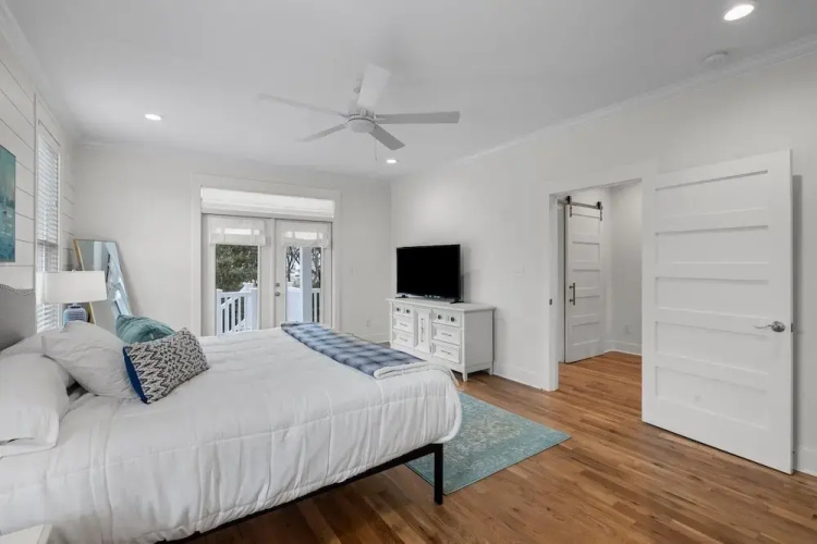 Once Upon A Tide 4 Bedroom Home by RedAwning