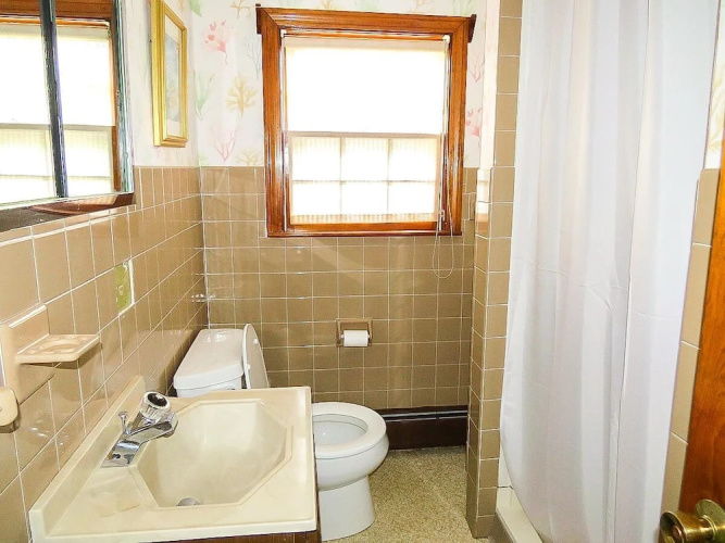 56 Eldredge Square - Four Bedroom House