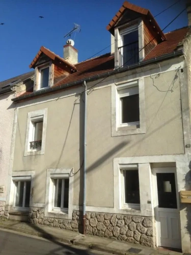 3 Bedrooms Cottage