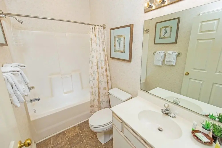 Fairways 7b 2 Bedroom Condo