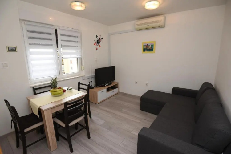 Apartment Ćukušić