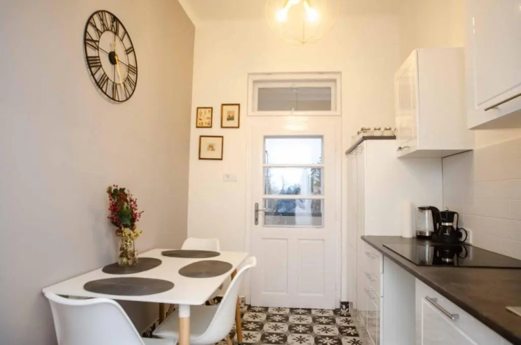Csilla Home Apartman