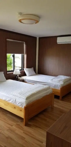 Standard Twin room with balcony