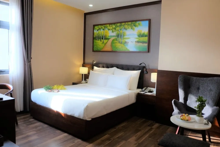 Superior Double room with city view