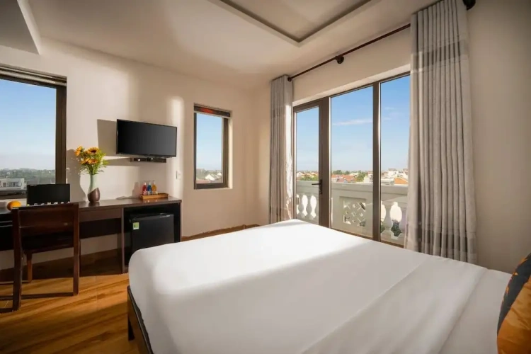 Deluxe Double room with balcony