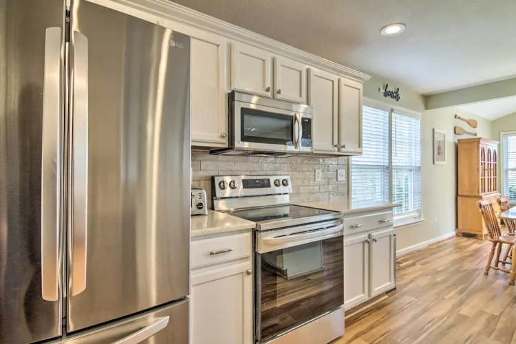 3 Bedrooms Cottage