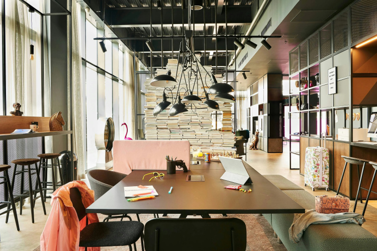 Moxy Edinburgh Airport photo 16