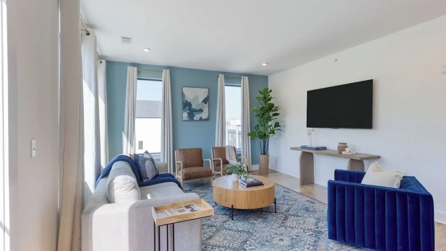2 Bedrooms Suite