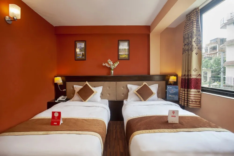 OYO 168 Divine Guest House