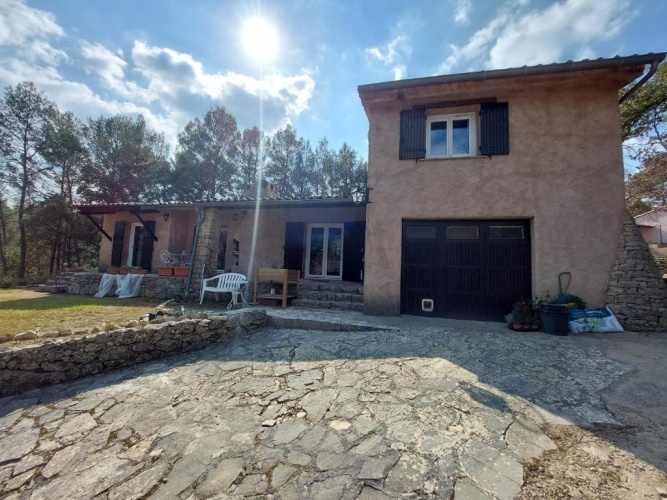 3 Bedrooms Cottage