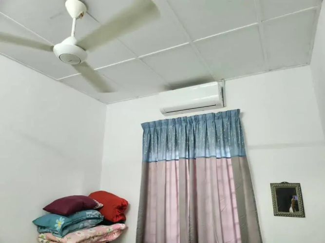 Cozy Terraced Klia Sepang