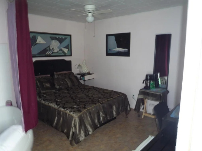 Motel Tracy
