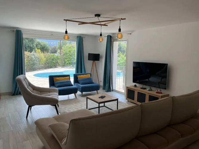 Charming Villa in Saint-tropez With Private Pool