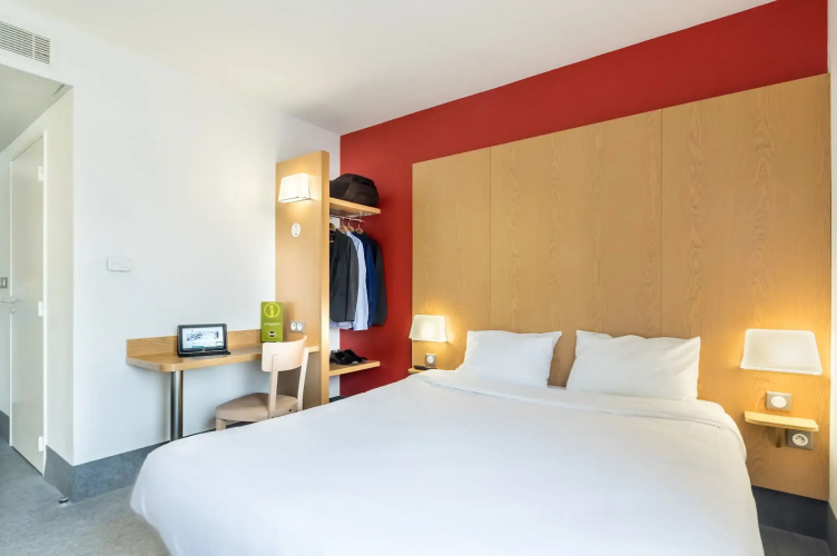 B&B HOTEL Cannes La Bocca Plage