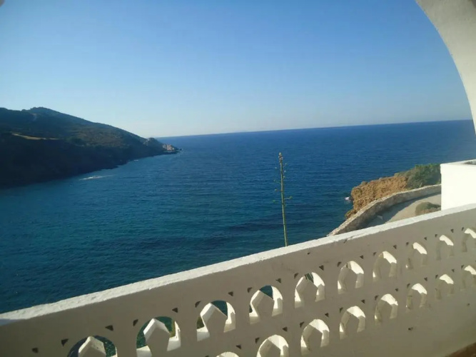 Balcony to Aegeon 3
