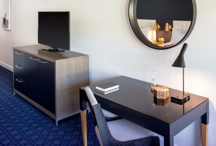 River's Edge Hotel Portland, Tapestry Collection by Hilton