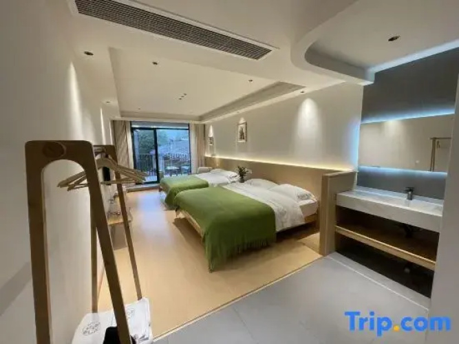 Tianjia Courtyard B&B