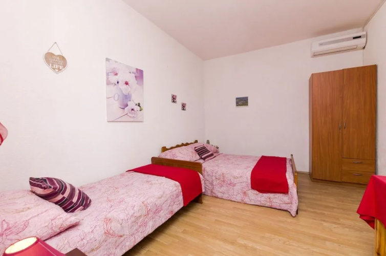 Apartments Ivana