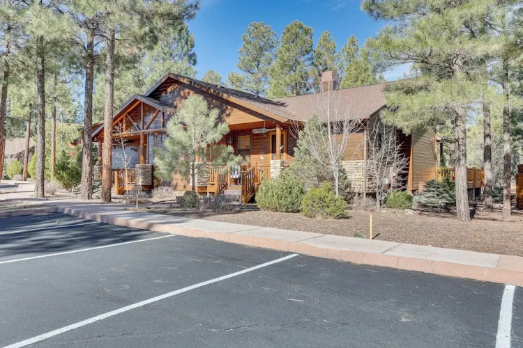 Rustic Retreat w/ Spacious Deck in Show Low!