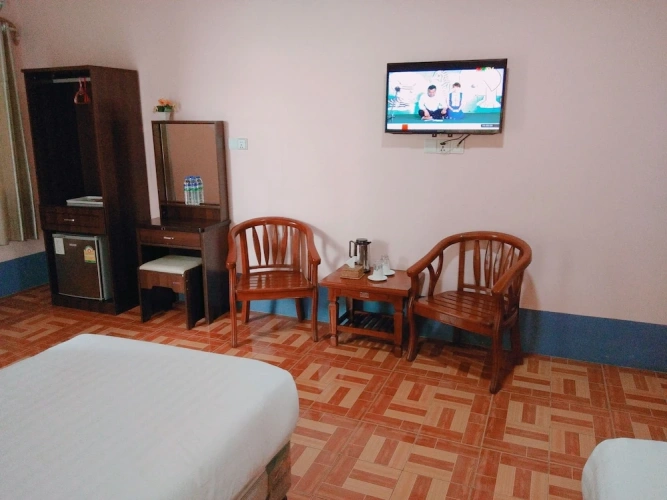 Superior Twin room with city view
